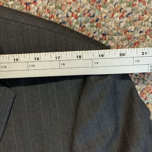 Boss Hugo Boss Gray Pinstripe Wool Super 130 Suit Sport Coat Size 44R - Picture 11 of 16
